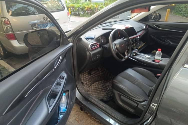 Used CHANGAN OSHAN X5 2021 1.6L CVT Luxury Version Driver Seat