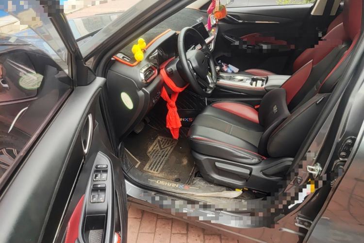 Used CHANGAN OSHAN X5 2021 1.5T DCT Prestige Edition Driver Seat