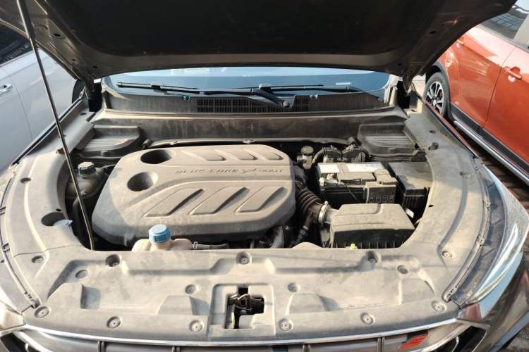 Used CHANGAN OSHAN X5 2021 1.5T DCT Flagship Edition Engine Bay