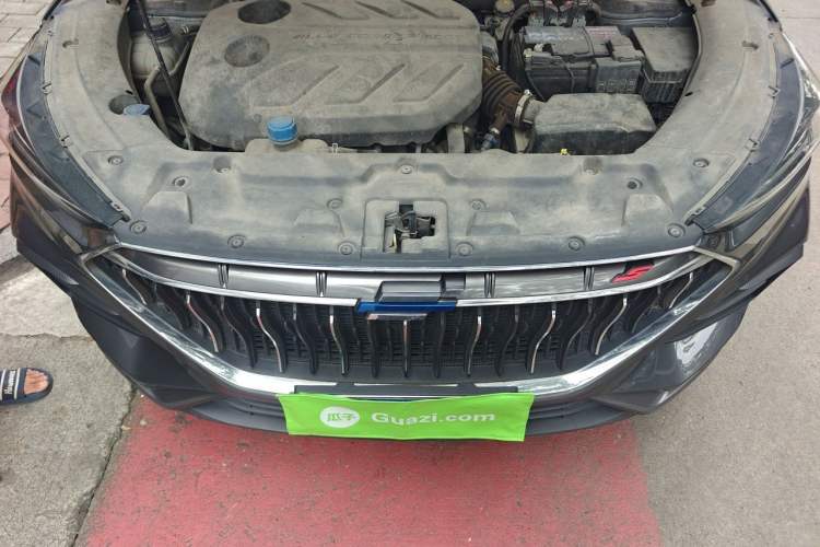 Used CHANGAN OSHAN X5 2021 1.5T DCT Flagship Edition Engine Bay
