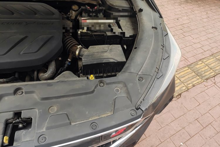 Used CHANGAN OSHAN X5 2021 1.5T DCT Prestige Edition Engine Bay Left
