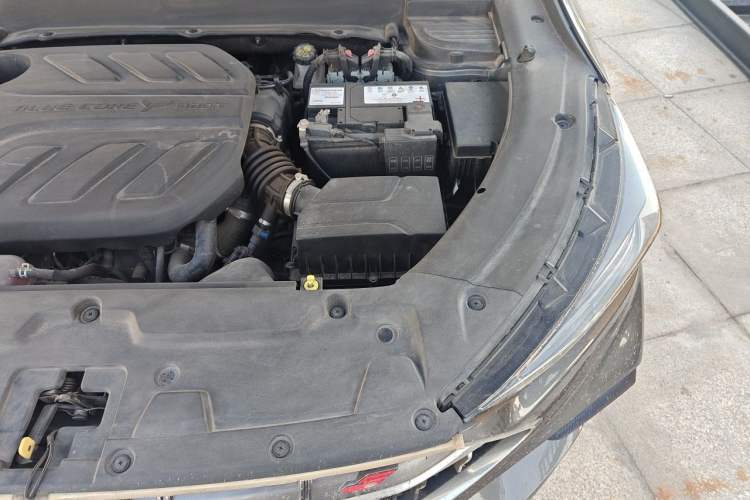 Used CHANGAN OSHAN X5 2021 1.5T DCT Prestige Edition Engine Bay Left
