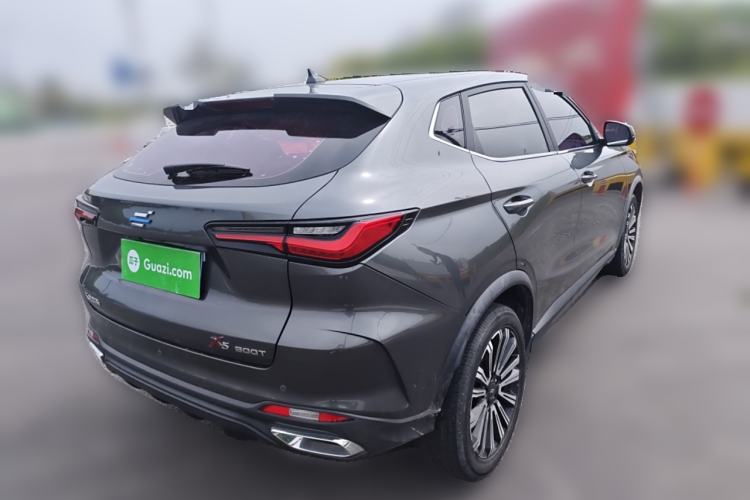 Used CHANGAN OSHAN X5 2021 Revised Version 1.5T DCT Luxury Edition Exterior 5