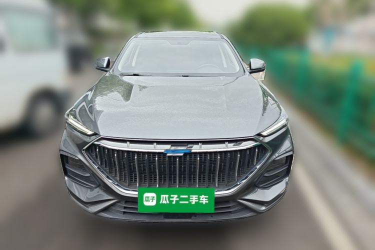 Used CHANGAN OSHAN X5 2021 1.6L CVT Luxury Model Front