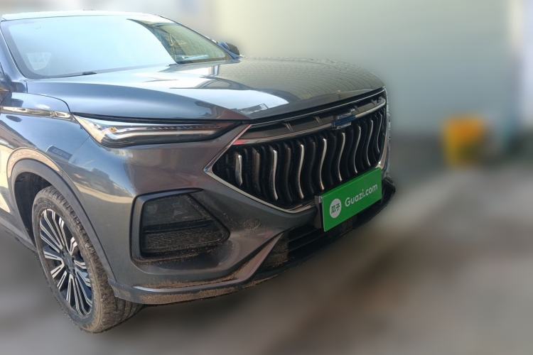 Used CHANGAN OSHAN X5 2021 1.6L CVT Comfort Model Front