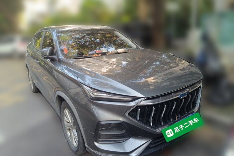 Used CHANGAN OSHAN X5 2021 1.6L CVT Luxury Version Front