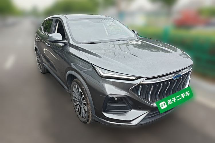 Used CHANGAN OSHAN X5 2021 1.6L CVT Luxury Model Front Right 45 Deg