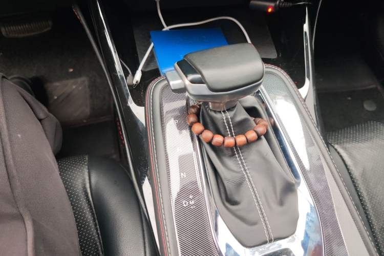 Used CHANGAN OSHAN X5 2021 1.6L CVT Luxury Model Gear Lever