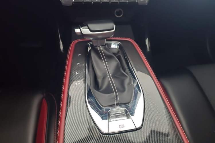 Used CHANGAN OSHAN X5 2021 1.5T DCT Prestige Edition Gear Lever
