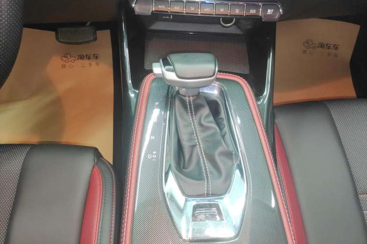 Used CHANGAN OSHAN X5 2021 Revised Version 1.5T DCT Luxury Edition Gear Lever