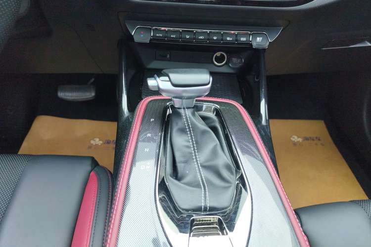 Used CHANGAN OSHAN X5 2021 1.5T DCT Prestige Edition Gear Lever