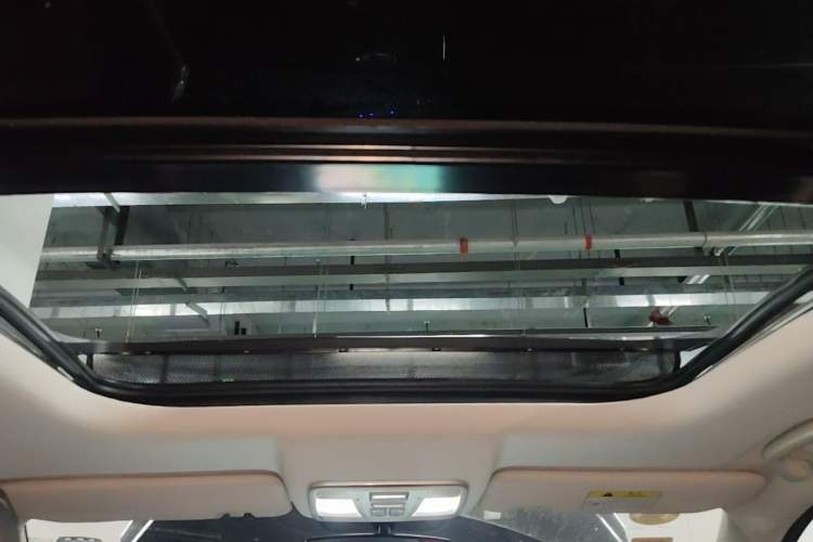Used CHANGAN OSHAN X5 2021 1.5T DCT Prestige Edition Headliner