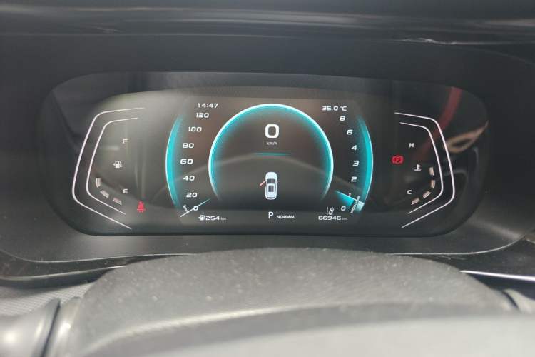 Used CHANGAN OSHAN X5 2021 1.5T DCT Flagship Edition Instrument Cluster