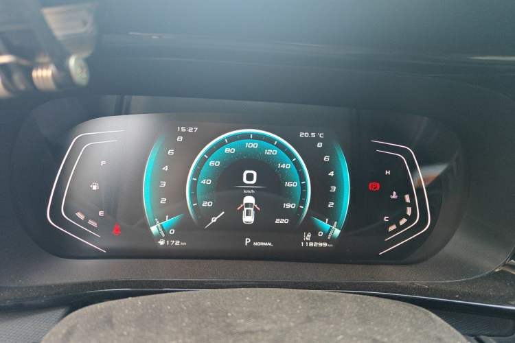 Used CHANGAN OSHAN X5 2021 1.6L CVT Flagship Model Instrument Cluster