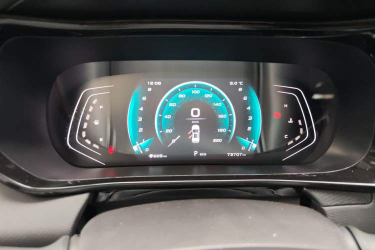 Used CHANGAN OSHAN X5 2021 1.6L CVT Luxury Model Instrument Cluster