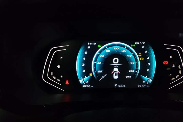 Used CHANGAN OSHAN X5 2021 1.5T DCT Prestige Edition Instrument Cluster