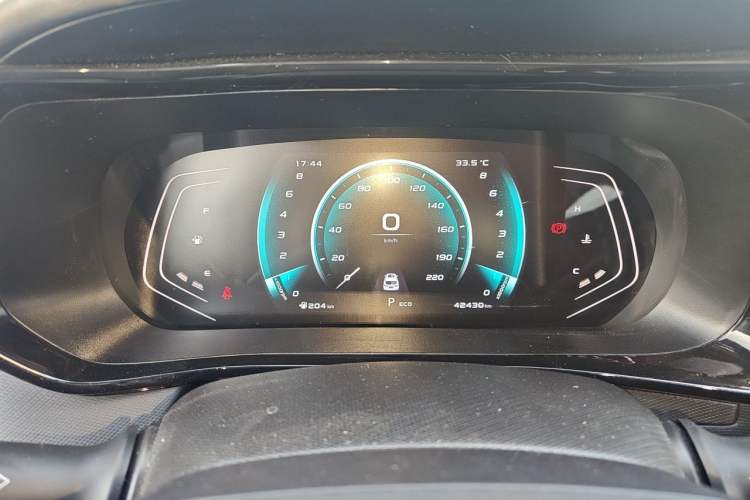 Used CHANGAN OSHAN X5 2021 1.5T DCT Prestige Edition Instrument Cluster