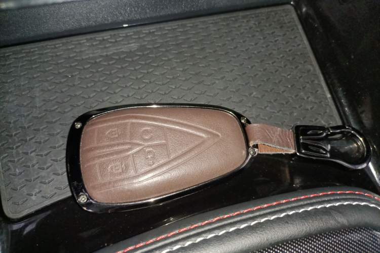 Used CHANGAN OSHAN X5 2021 1.6L CVT Luxury Model Interior 1