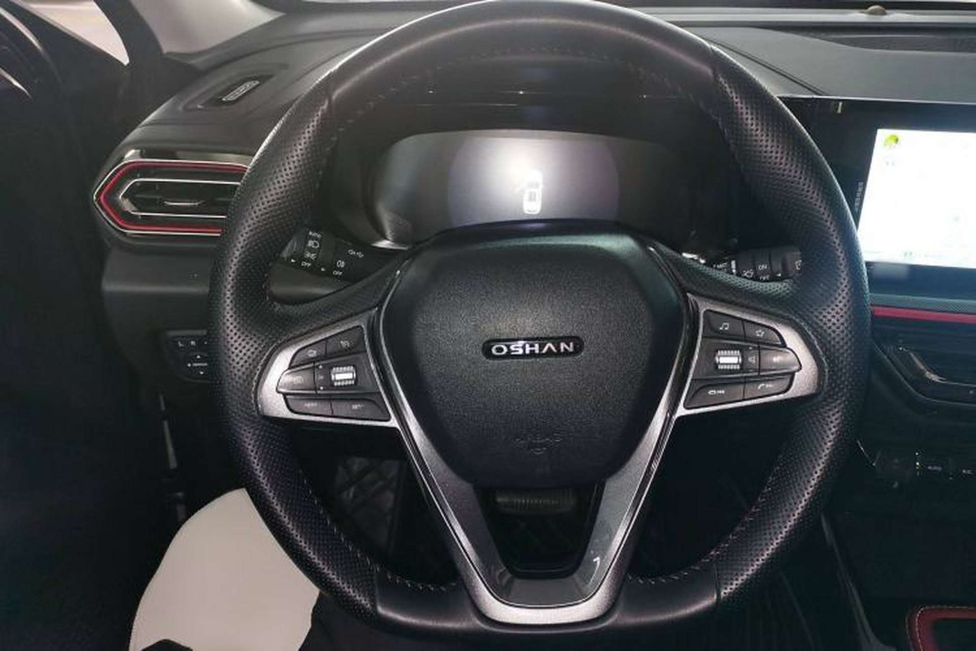 Used CHANGAN OSHAN X5 2021 1.5T DCT Flagship Edition Interior 2