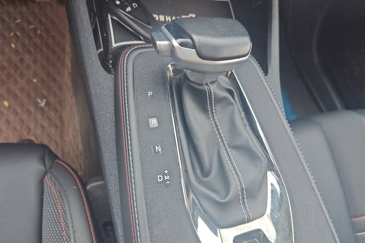Used CHANGAN OSHAN X5 2021 1.5T DCT Flagship Edition Interior 3