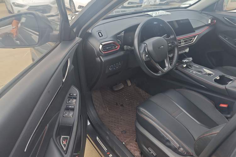 Used CHANGAN OSHAN X5 2021 1.5T DCT Flagship Edition Interior 4