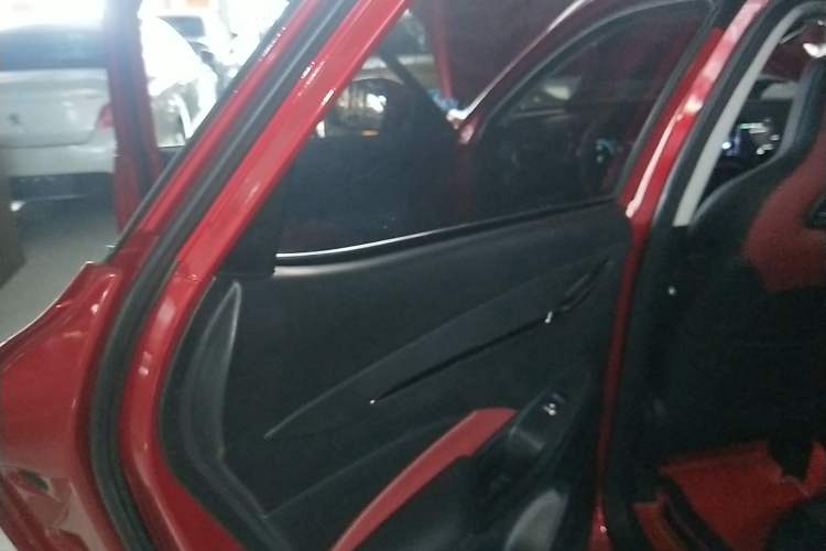 Used CHANGAN OSHAN X5 2021 1.5T DCT Flagship Edition Interior 6