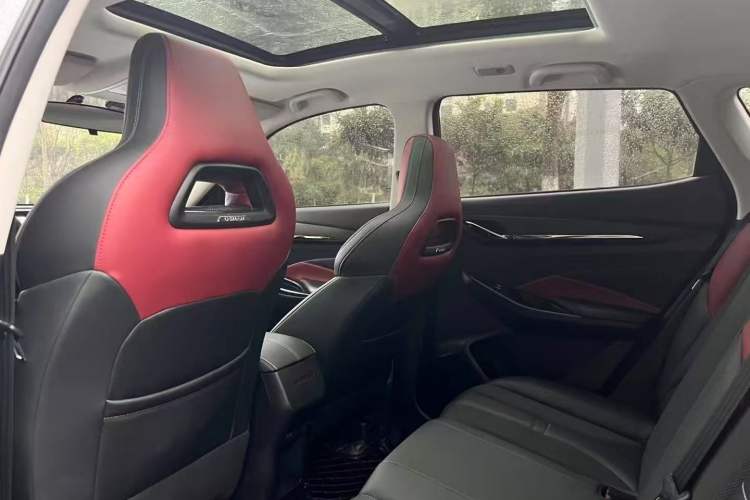 Used CHANGAN OSHAN X5 2021 1.5T DCT Flagship Edition Interior 6