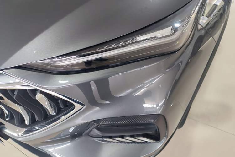 Used CHANGAN OSHAN X5 2021 1.5T DCT Prestige Edition Left Front Headlight