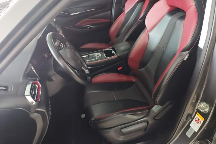 Used CHANGAN OSHAN X5 2021 1.5T DCT Prestige Edition Left Front Seat
