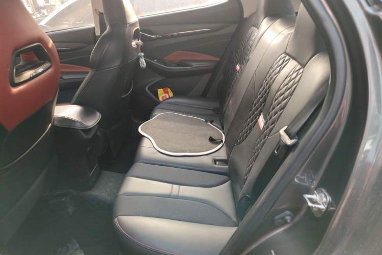 Used CHANGAN OSHAN X5 2021 1.5T DCT Flagship Edition Left Rear Seat
