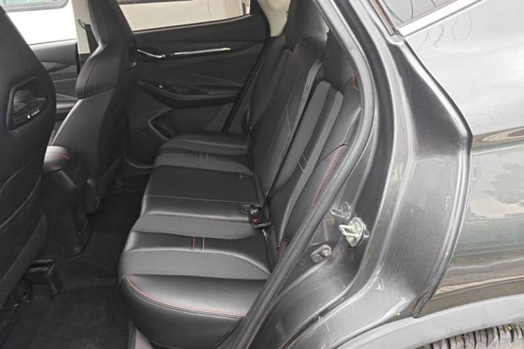 Used CHANGAN OSHAN X5 2021 1.6L CVT Luxury Model Left Rear Seat