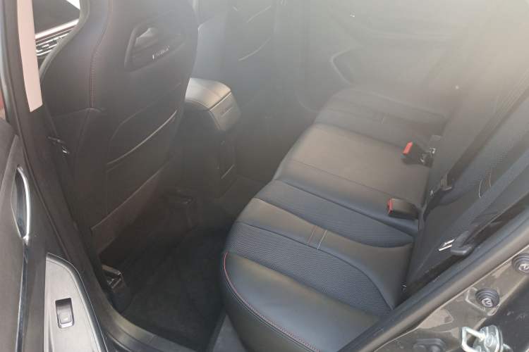 Used CHANGAN OSHAN X5 2021 1.6L CVT Luxury Model Left Rear Seat
