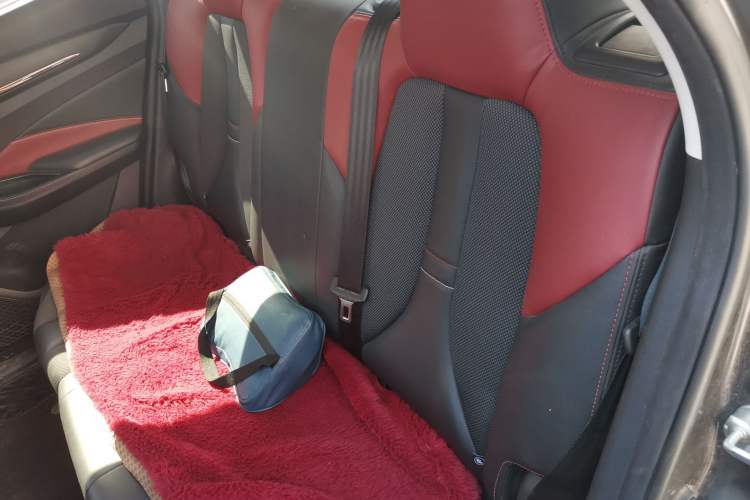 Used CHANGAN OSHAN X5 2021 1.5T DCT Prestige Edition Left Rear Seat