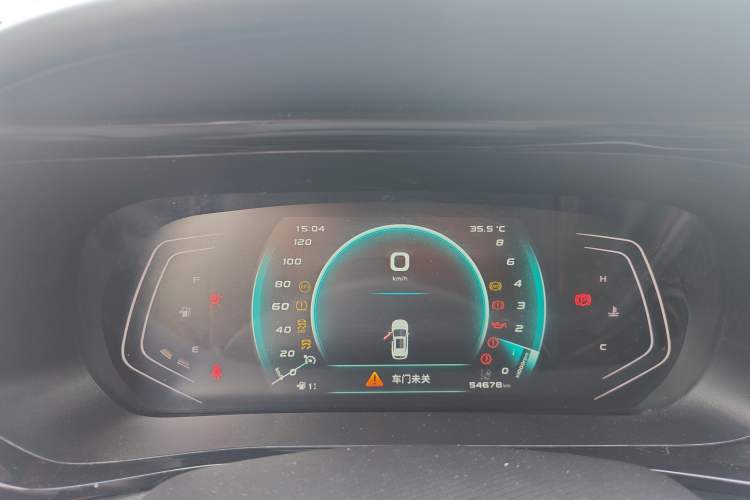 Used CHANGAN OSHAN X5 2021 1.5T DCT Flagship Edition Odometer Close Up