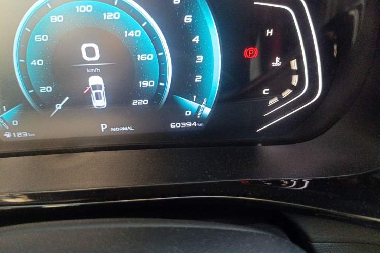 Used CHANGAN OSHAN X5 2021 1.6L CVT Luxury Version Odometer Close Up