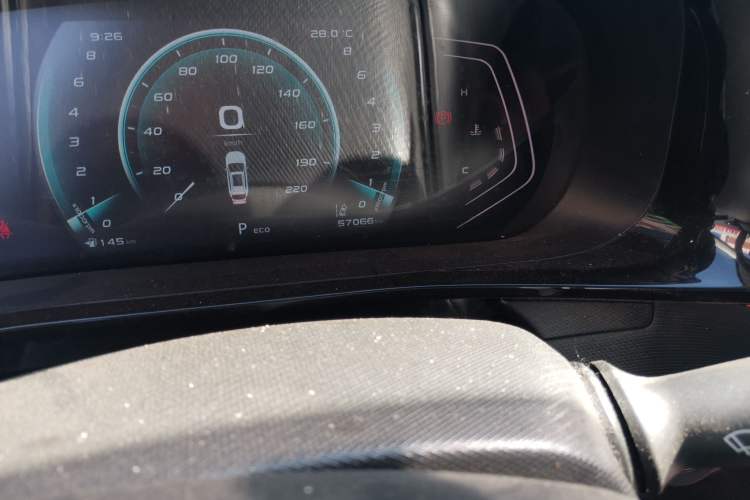 Used CHANGAN OSHAN X5 2021 1.5T DCT Prestige Edition Odometer Close Up