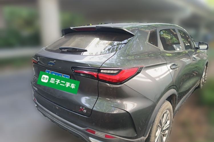 Used CHANGAN OSHAN X5 2021 1.6L CVT Luxury Model Rear Right 45 Deg