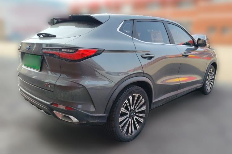 Used CHANGAN OSHAN X5 2021 1.6L CVT Luxury Model Rear Right 45 Deg