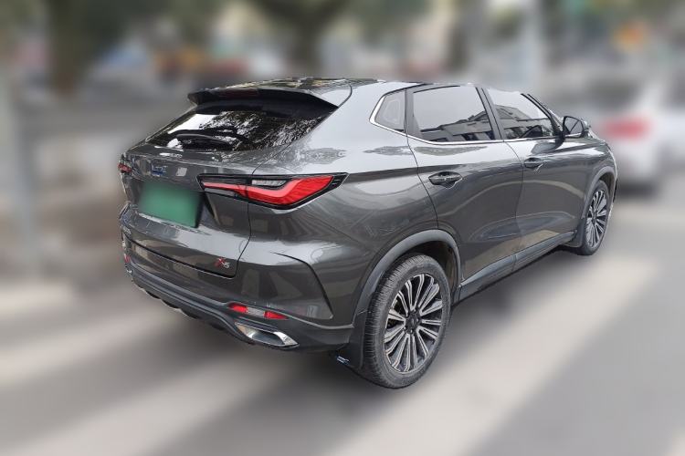 Used CHANGAN OSHAN X5 2021 1.6L CVT Luxury Model Rear Right 45 Deg