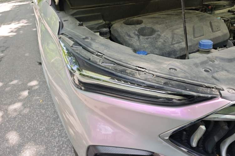 Used CHANGAN OSHAN X5 2021 1.5T DCT Flagship Edition Right Front Headlight