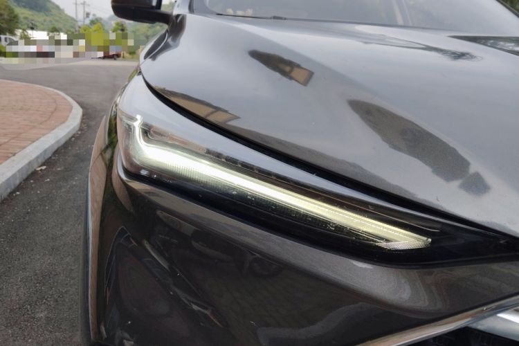 Used CHANGAN OSHAN X5 2021 1.6L CVT Luxury Model Right Front Headlight