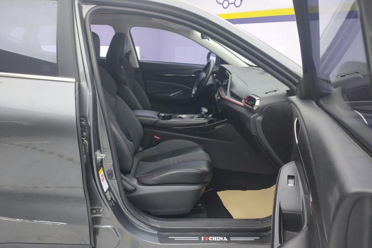 Used CHANGAN OSHAN X5 2021 1.5T DCT Prestige Edition Right Front Seat