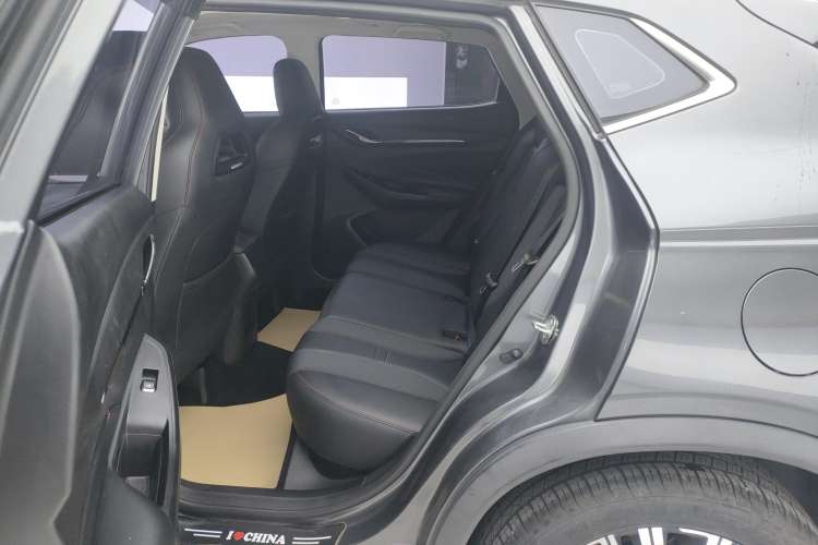 Used CHANGAN OSHAN X5 2021 1.5T DCT Prestige Edition Right Rear Seat