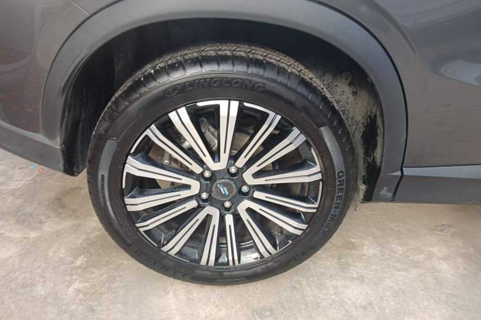 Used CHANGAN OSHAN X5 2021 1.6L CVT Luxury Model Right Rear Wheel Hub