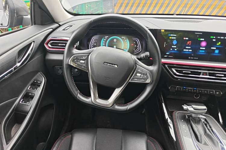 Used CHANGAN OSHAN X5 2021 1.6L CVT Luxury Model Steering Wheel