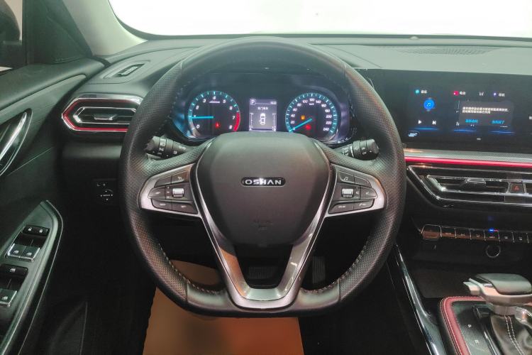 Used CHANGAN OSHAN X5 2021 Revised Version 1.5T DCT Luxury Edition Steering Wheel
