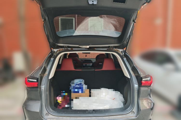 Used CHANGAN OSHAN X5 2021 1.5T DCT Prestige Edition Trunk