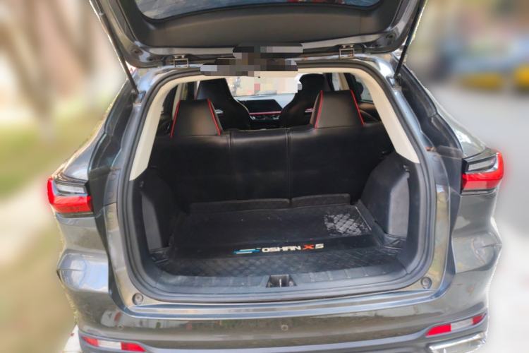 Used CHANGAN OSHAN X5 2021 1.5T DCT Prestige Edition Trunk