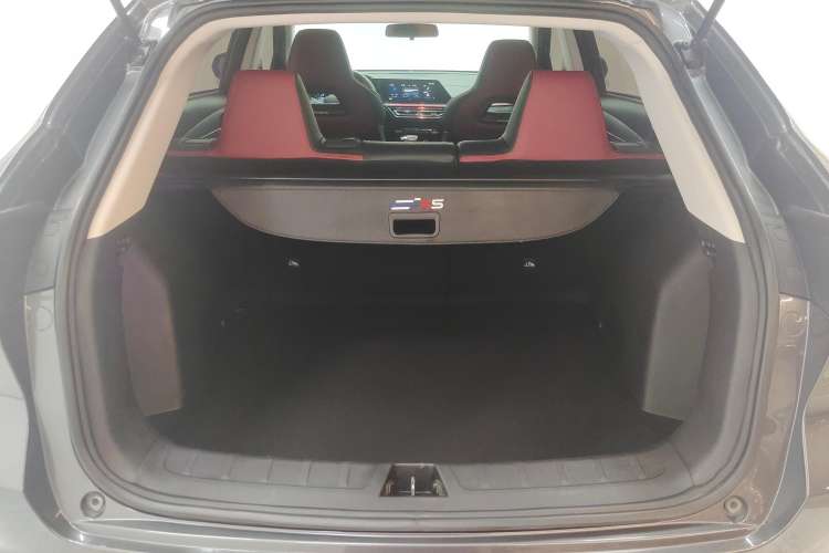 Used CHANGAN OSHAN X5 2021 Revised Version 1.5T DCT Luxury Edition Trunk