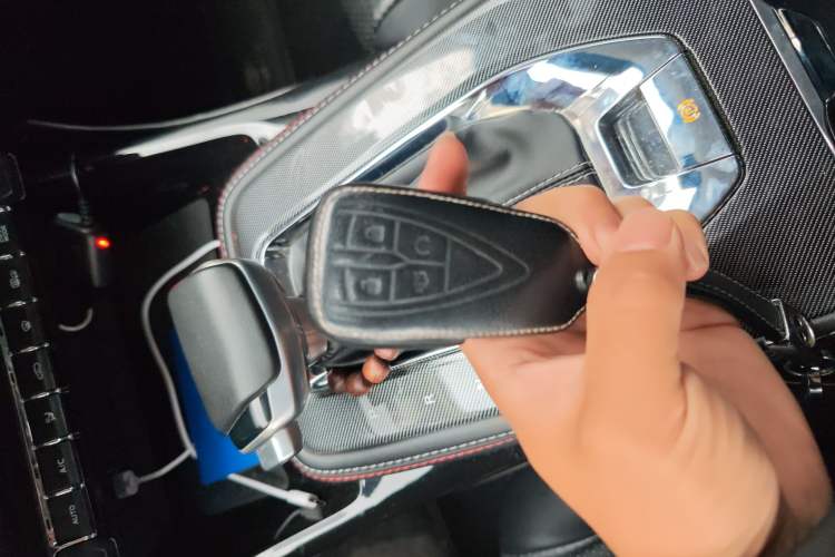 Used CHANGAN OSHAN X5 2021 1.6L CVT Luxury Model Vehicle Key